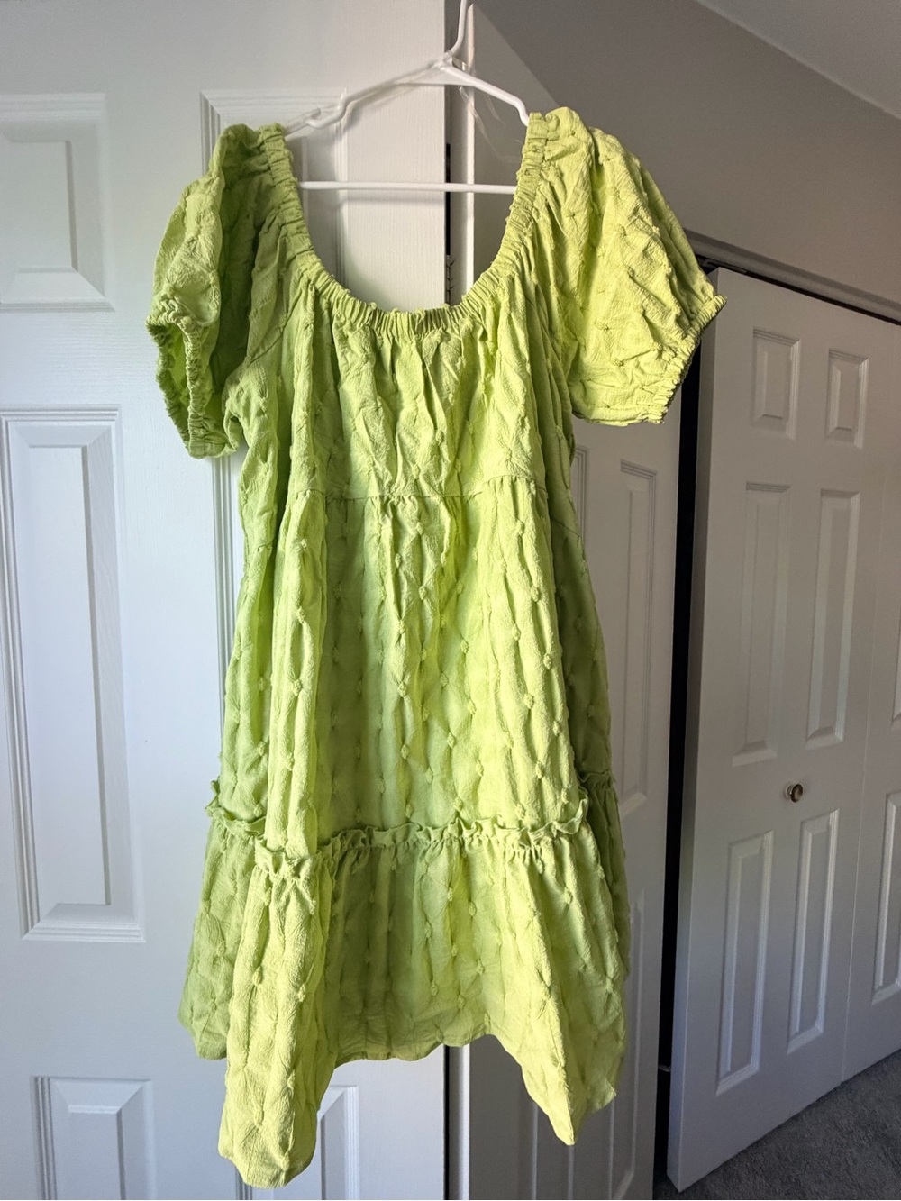 Women's Lime Green Smocked Short-Sleeve Dress